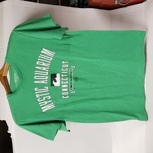 EUC Perrin New Agenda Mystic Aquarium Connecticut Men's sz M tshirt
